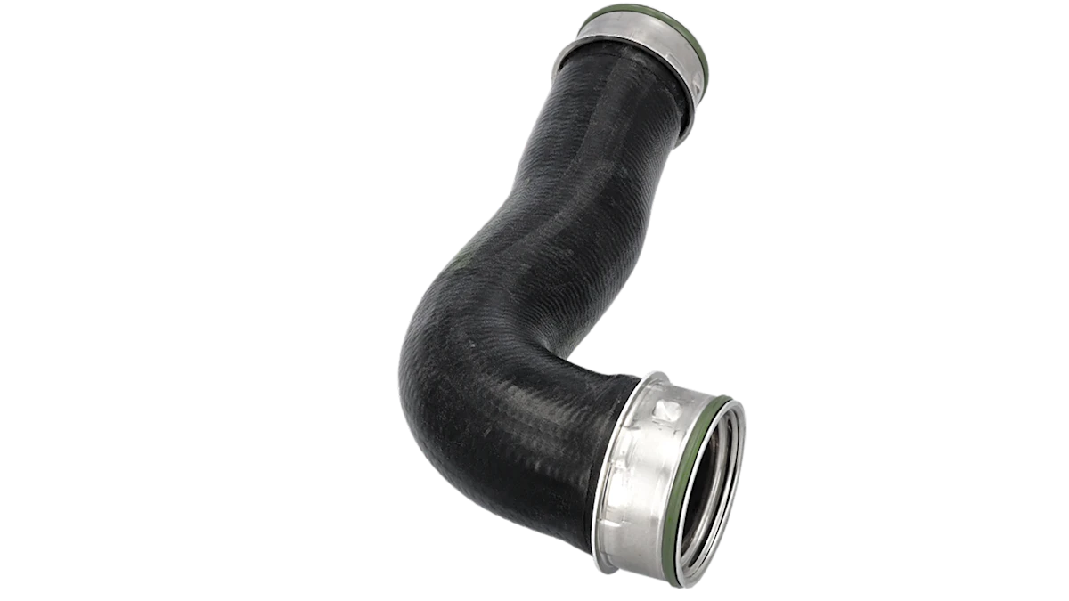 Photo of a MEYLE charge air hose.