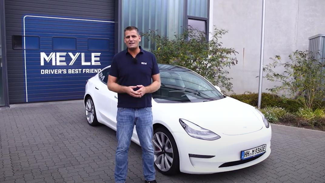 Screenshot of the video ‘MEYLE HD control arms for Tesla Model 3 and Model Y - No more squeaking noises, 4-year warranty!’